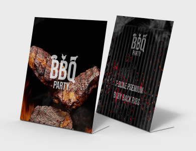 Display de Mesa com Arte Variável Tipo L em PVC 0,5mm Fosco Frente e Verso 22x14cm - 4x0 - 1 unid